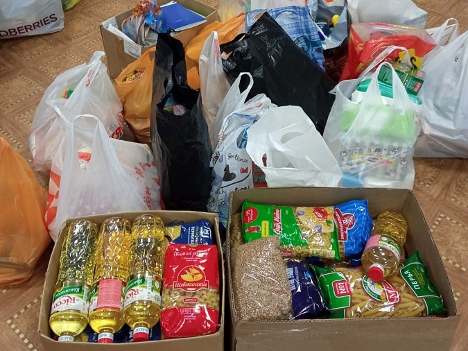 Студенты медколледжа Кинешмы собрали гуманитарную помощь для граждан ДНР и ЛНР фото 2