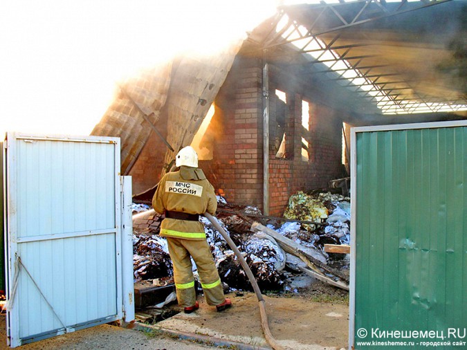 В Кинешме сгорели дом и пристройка площадью 240 квадратов фото 7