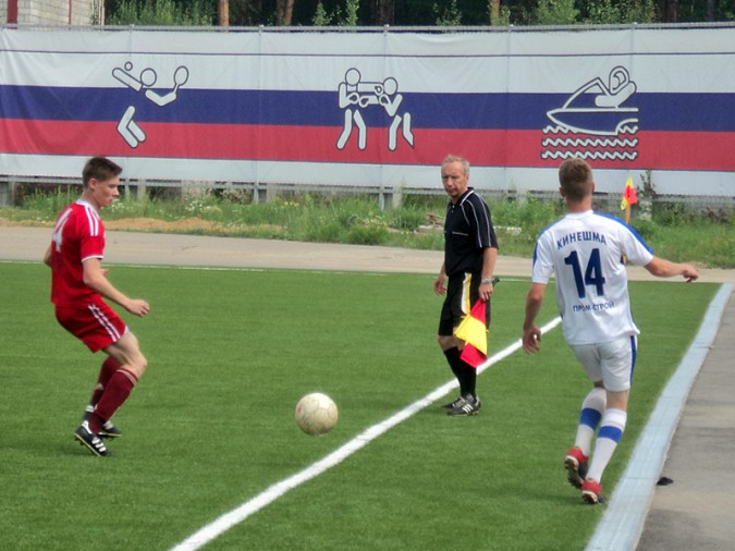 В Кинешме прошла очередная игра Первенства Ивановской области по футболу фото 4