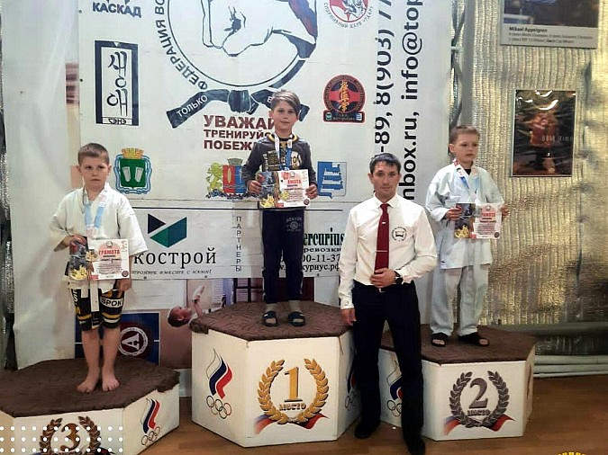 В Велизанце прошёл открытый турнир по всестилевому каратэ, посвященный Дню Победы фото 5