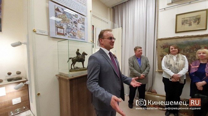 Андрей Кабанов представил в музее экспозицию «Кинешма. На пути к Московскому государству» фото 8