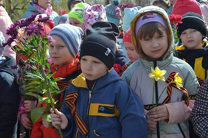 На «Томне» прошел митинг в честь красноволжцев-фронтовиков фото 20