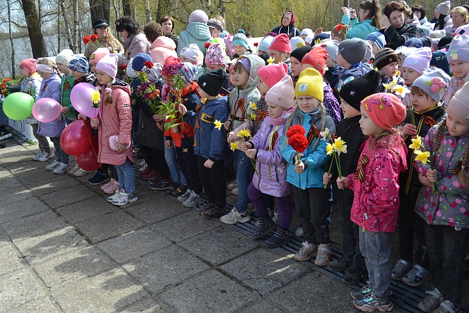 На «Томне» прошел митинг в честь красноволжцев-фронтовиков фото 6
