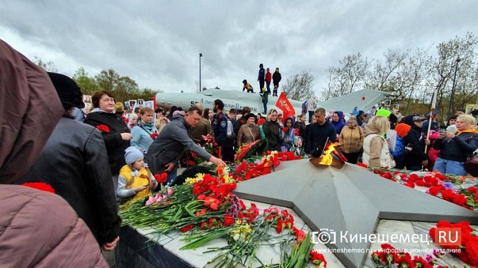 В центральном парке Кинешмы отметили День Победы фото 21