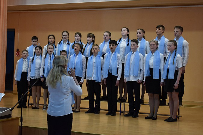 В Кинешме прошел смотр школьных хоров фото 7