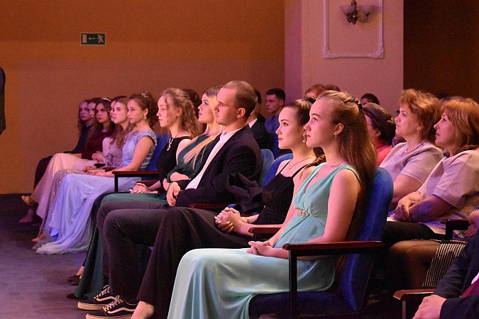 В Кинешме вручили городскую премию «Надежда земли кинешемской» фото 3