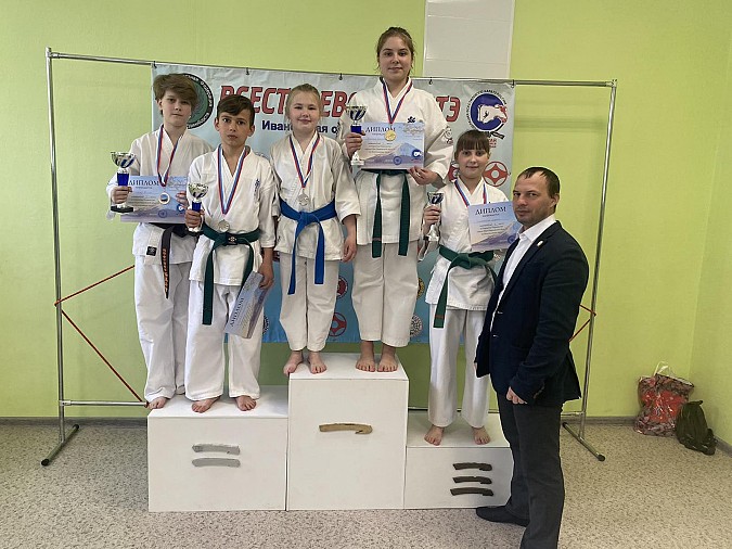 Кинешемка Александра Горшкова – серебряный призёр Кубка России по всестилевому каратэ фото 2