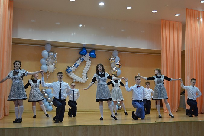 Для 275 выпускников Кинешмы прозвенел последний звонок фото 18