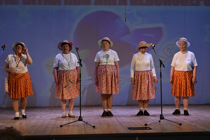 В Кинешме пенсионеры из разных муниципалитетов Ивановской области играли в КВН фото 3