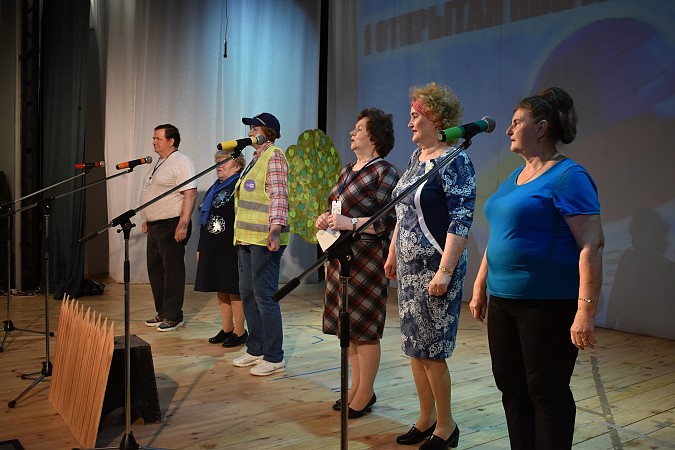 В Кинешме пенсионеры из разных муниципалитетов Ивановской области играли в КВН фото 9