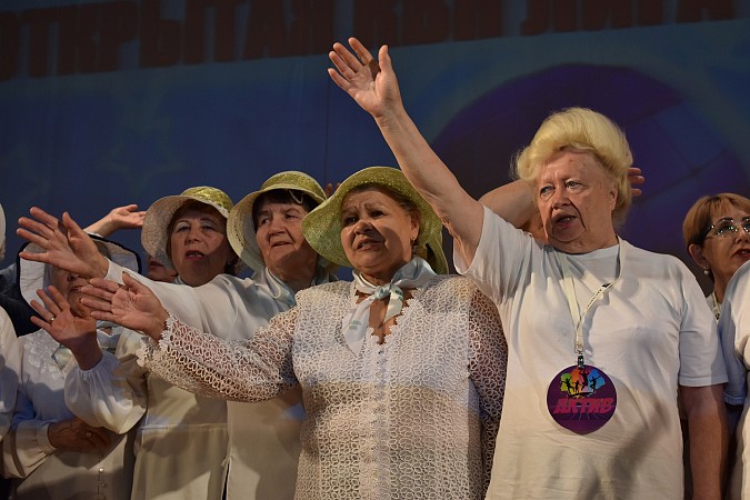 В Кинешме пенсионеры из разных муниципалитетов Ивановской области играли в КВН фото 2