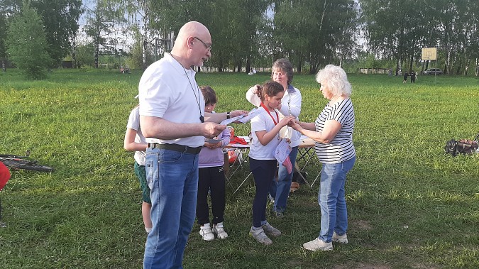 В день защиты детей КПРФ и клуб «Каскад» организовали на «Чкаловском» спортивный праздник фото 6