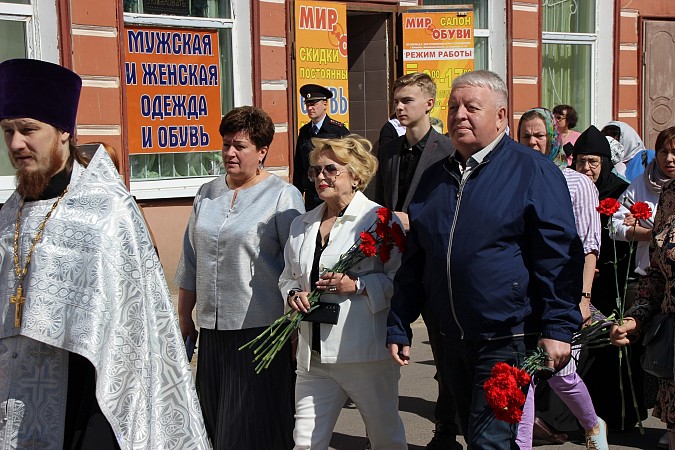 В Кинешме прошел крестный в ход в память о битвах ополчения с поляками фото 9