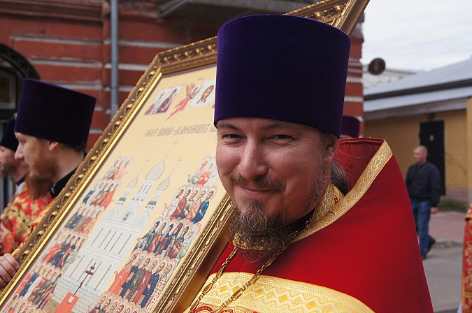 В праздник Собора Иваново-Вознесенских святых в Кинешме состоялся крестный ход фото 9
