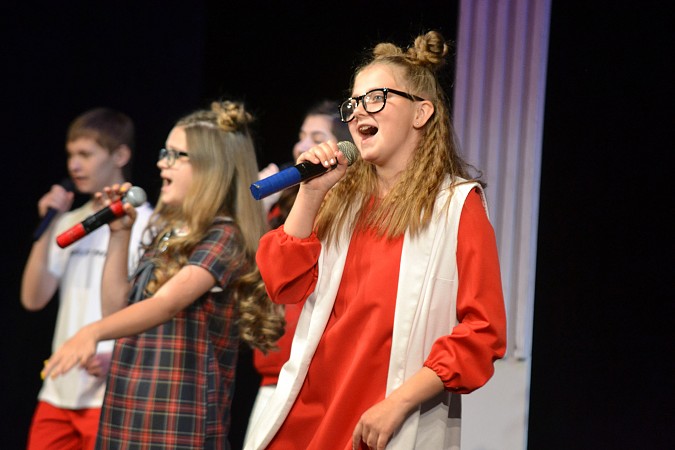 В Кинешме чествовали лучших работников, учреждений и организаций города фото 16