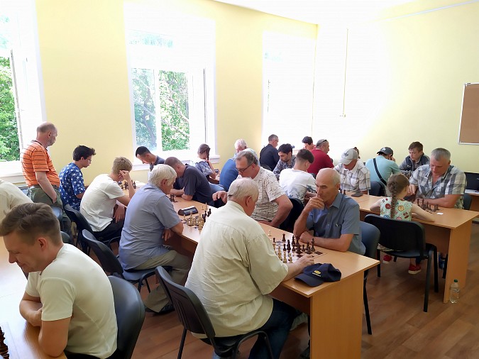 В День города в Кинешме состоялся блицтурнир по шахматам фото 2