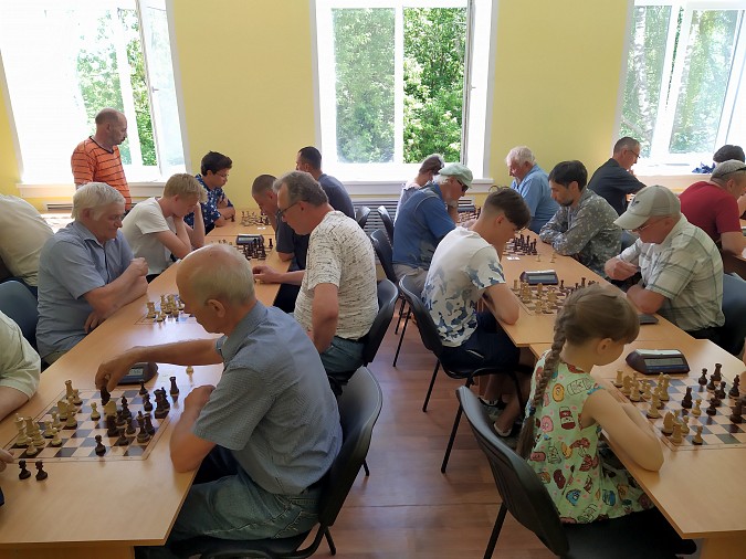 В День города в Кинешме состоялся блицтурнир по шахматам фото 3