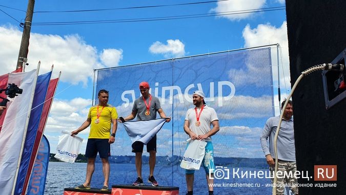 150 пловцов из России и Беларуси переплыли Волгу на этапе «Swimcup» в Кинешме фото 55