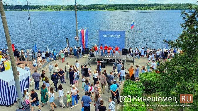 150 пловцов из России и Беларуси переплыли Волгу на этапе «Swimcup» в Кинешме фото 29