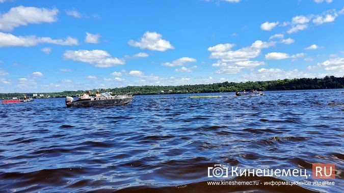 150 пловцов из России и Беларуси переплыли Волгу на этапе «Swimcup» в Кинешме фото 16