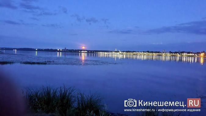 В ночь с 13 на 14 июля жители Кинешмы наблюдали суперлуние фото 3