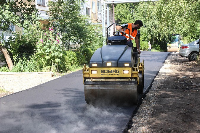 В Кинешме продолжается ремонт придомовых территорий фото 2