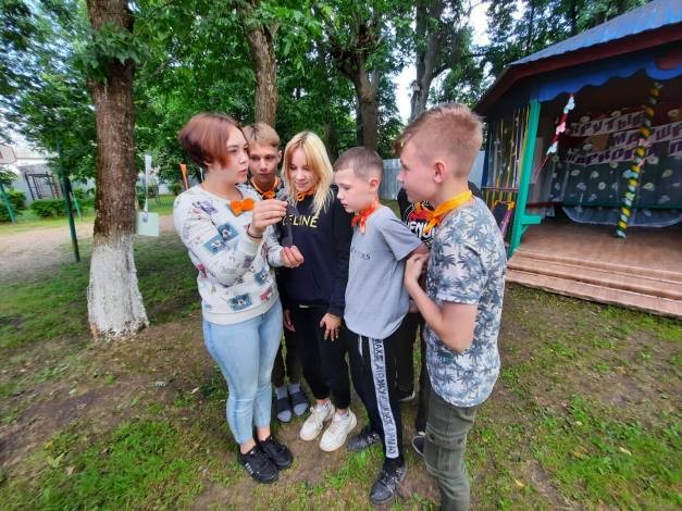 В Кинешемском детском доме состоялось музыкальное шоу «Караоке в картинках» фото 5