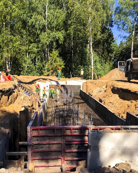 Строители путепровода на трассе Иваново – Кинешма у Горино начали установку ростверков фото 5