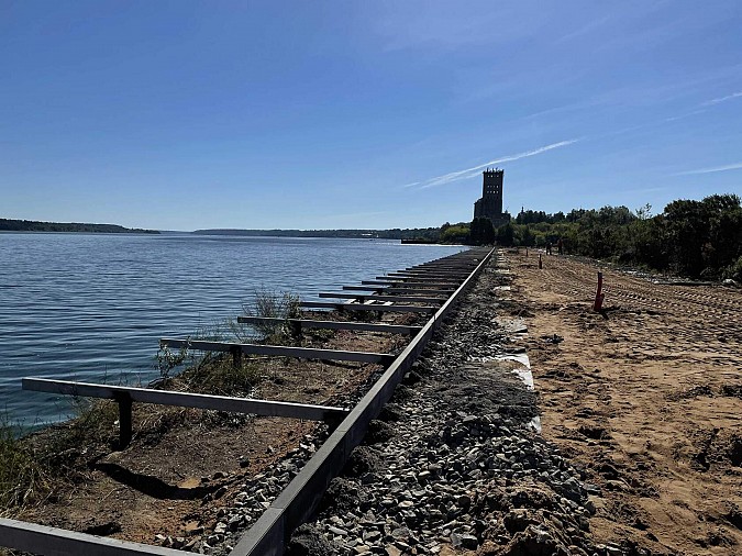 В Кинешме продолжается благоустройство стрелки у Никольского моста фото 8