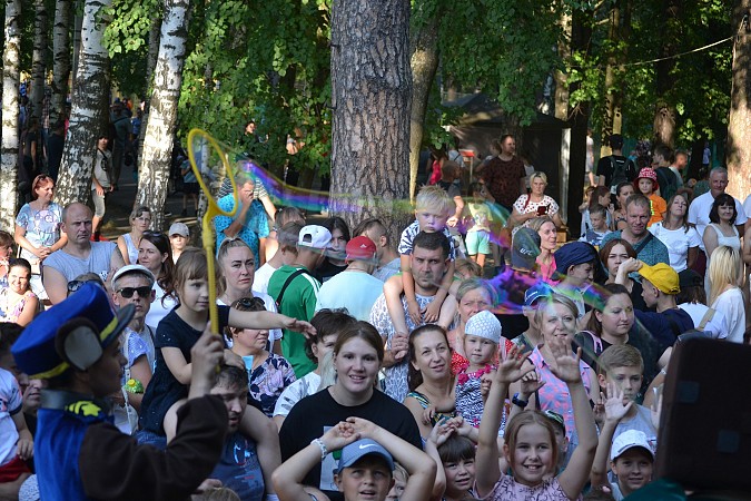 В Кинешме прошёл праздник «День батутов» фото 5