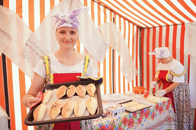 В Верхнем Ландехе состоялось «Черничное гулянье» фото 9