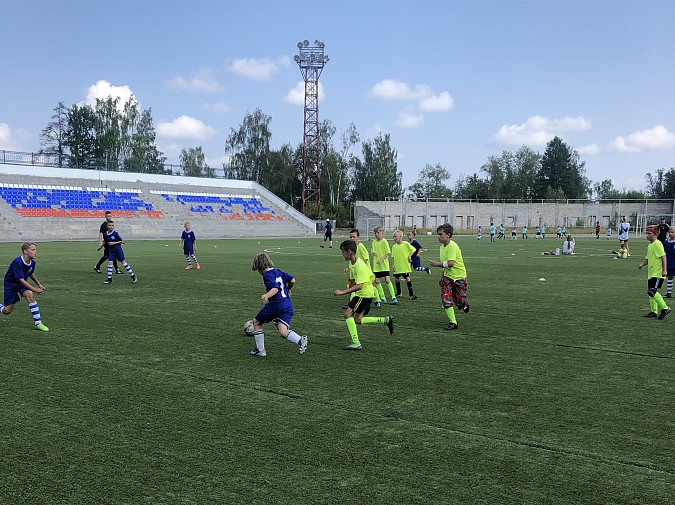 В Кинешме стартовал турнир по футболу памяти Евгения Шувалова фото 7
