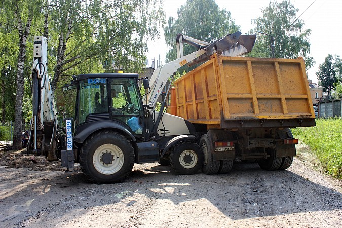Дорожники приступили к ремонту дороги на улице 2-й Львовской фото 4