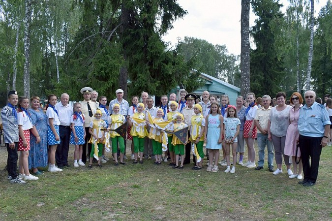 В «Радуге» отметили День военно-морского флота фото 2