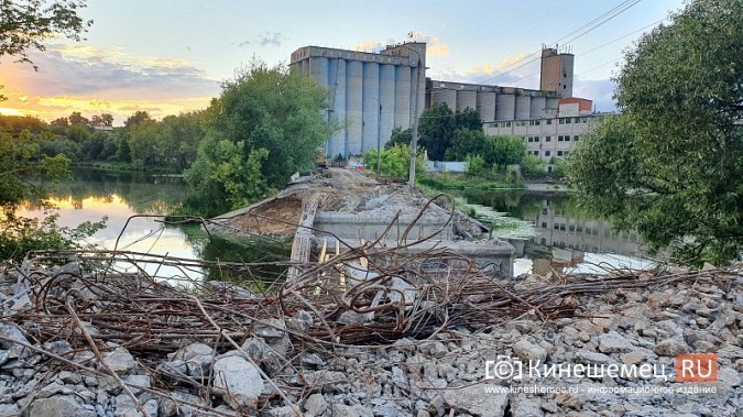 На мосту через Казоху продолжают демонтировать пролёты фото 3