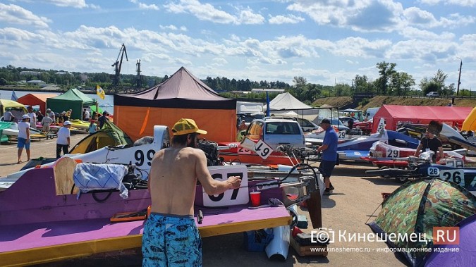 В 16:00 в р.Кинешемку откроют для тренировок участников соревнований по водно-моторному спорту фото 13