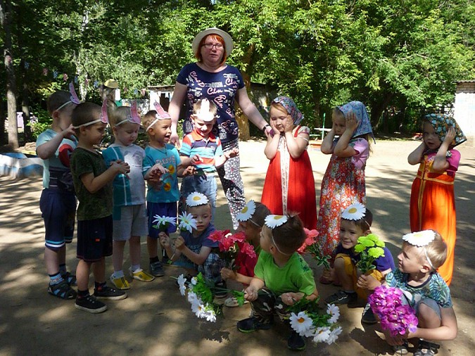 В кинешемском детском саду спасали цветы фото 6