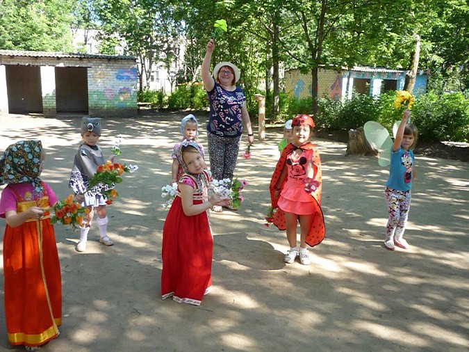 В кинешемском детском саду спасали цветы фото 2