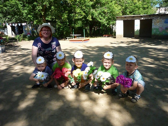 В кинешемском детском саду спасали цветы фото 3