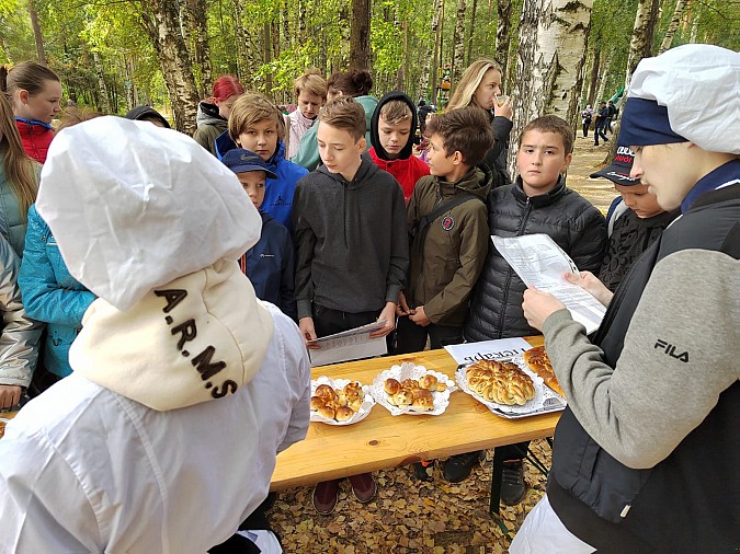 В центральном парке Кинешмы школьников знакомили с разными профессиями фото 6