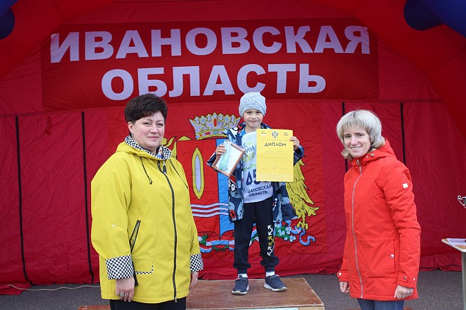 На старт «Кросса нации» в Кинешме вышли около тысячи спортсменов региона фото 42