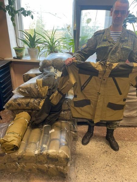Из Ивановской области десантникам на Украину отправлен гуманитарный груз на 30 млн рублей фото 7