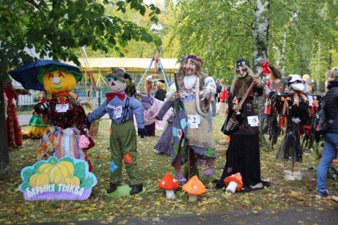 Кинешемцы приняли участие в общеобластной народной ярмарке «День урожая» фото 5