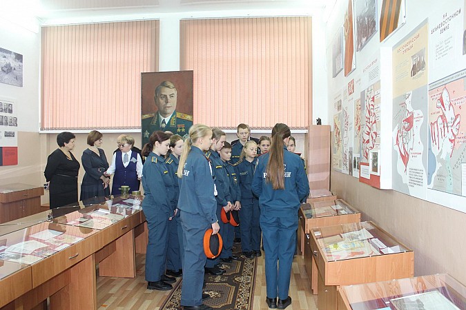 В Кинешме состоялся школьный патриотический слет фото 11