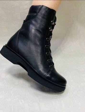 Новые поступления и акции в «Мир обуви» фото 4