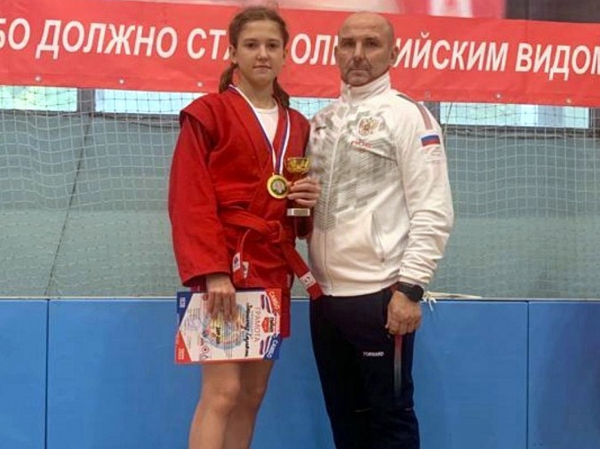Елизавета Пшеничных победитель турнира по самбо в Москве фото 2