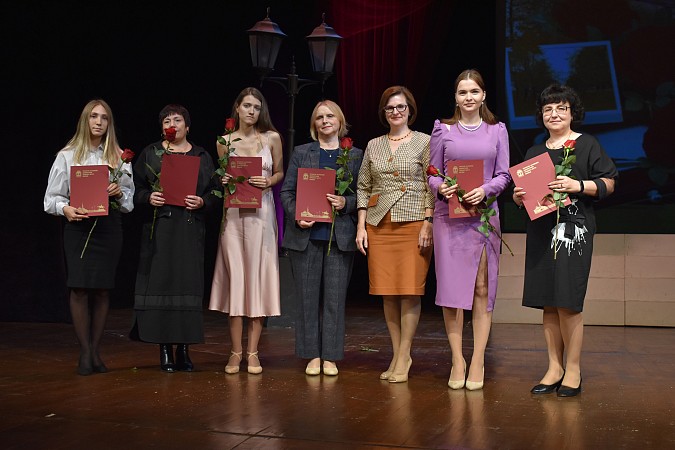 В Кинешме чествовали педагогов фото 6