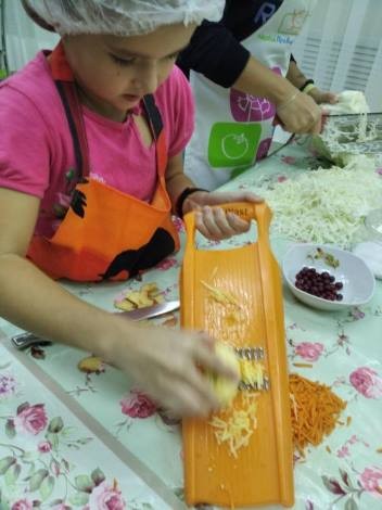 В Кинешемском социально-реабилитационном центре организовали практикум «Учусь готовить» фото 6