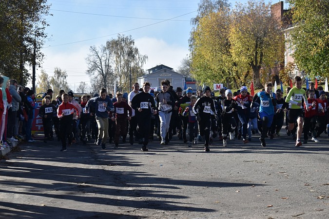Почти 700 человек вышли на старт пробега памяти маршала А.М.Василевского фото 49