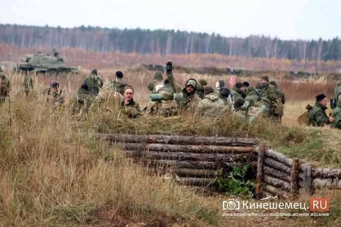 Репортаж с полигона 98-й дивизии ВДВ, где проходят боевую подготовку мобилизованные кинешемцы фото 39